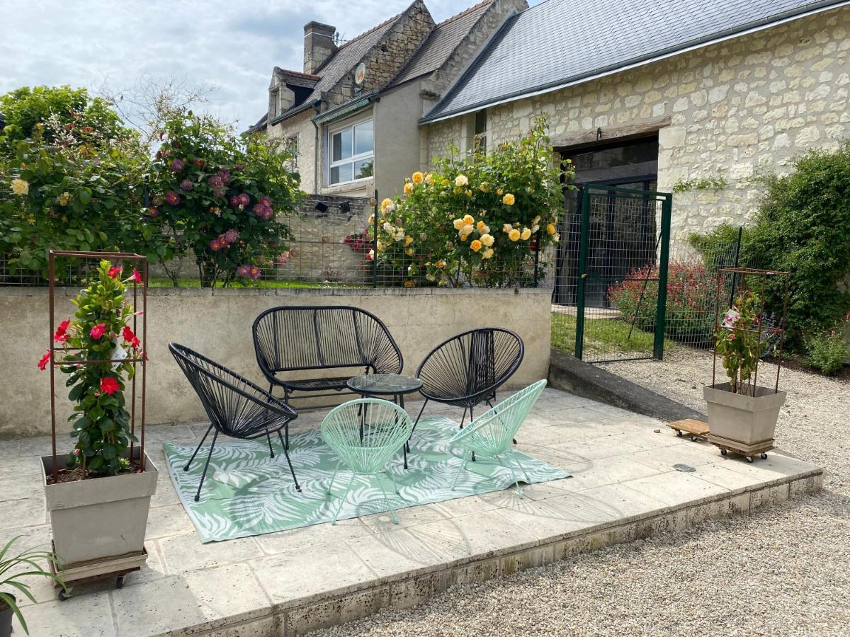 Studio Indre Climatise, La Halte De Cuze, Aux Abords De La Loire A Velo Huismes Eksteriør bilde